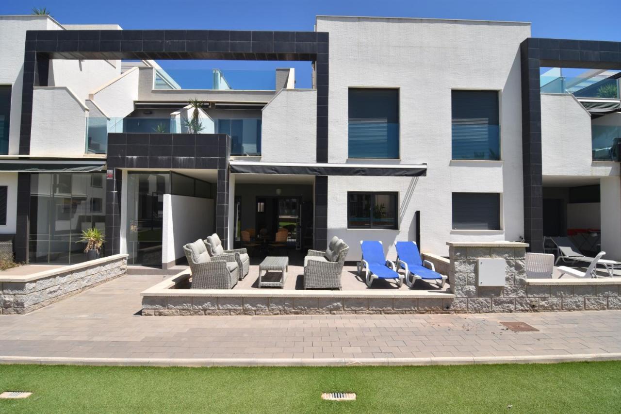 Oasis Beach Rubi Orihuela Exterior foto
